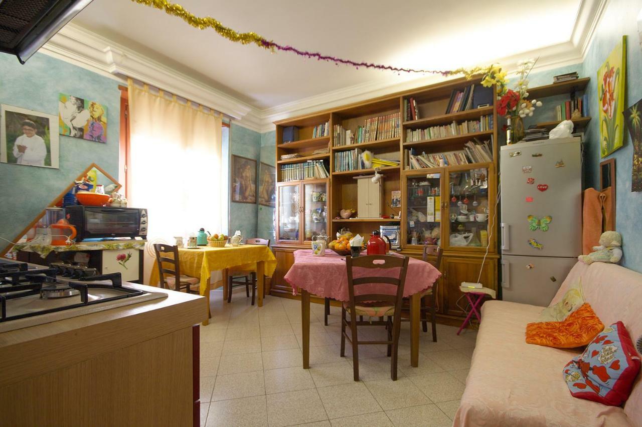 Casa Arcobaleno Acomodação com café da manhã Roma Exterior foto